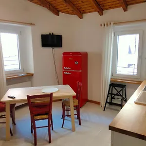  Casa vacanze Casa Storta - Cycle Garage Con Biciclette Italia
